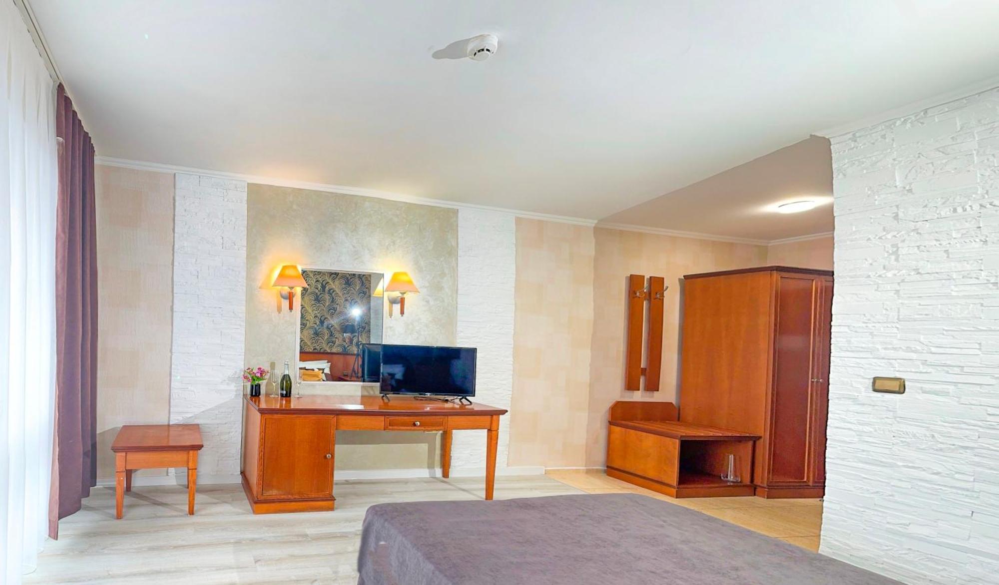Hotel Yo Saints Constantine and Helena Esterno foto